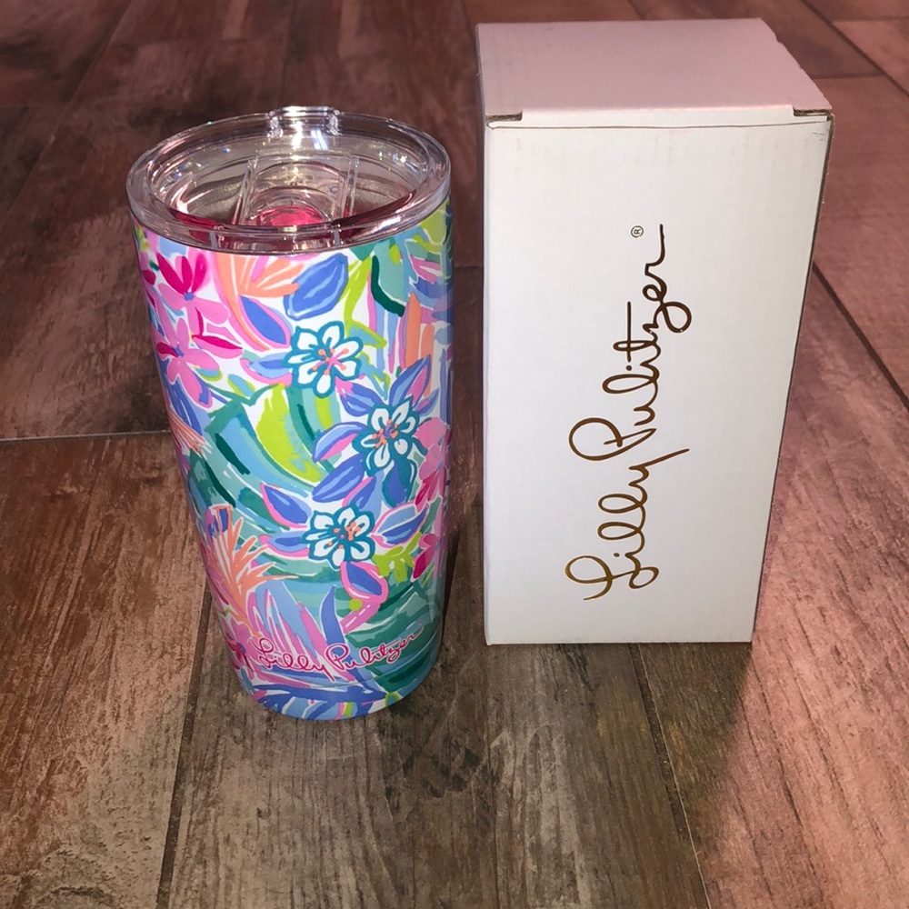 ***New in Box*** Lilly Pulitzer tumbler